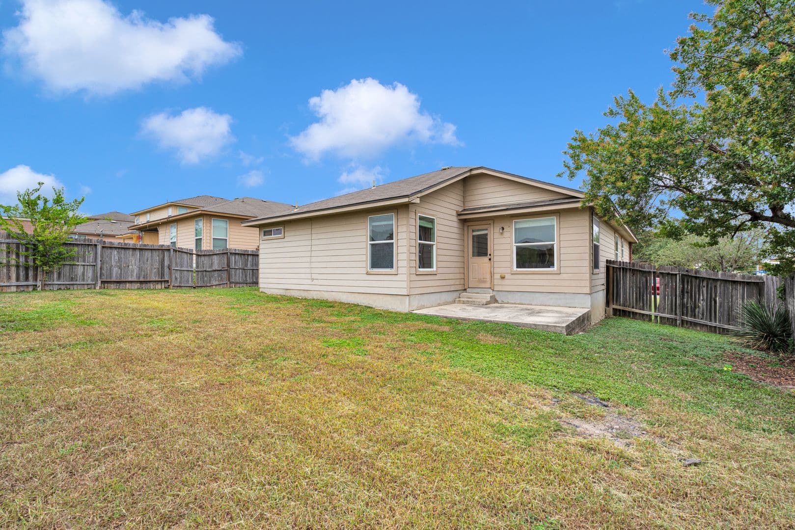 San Antonio House: 11606 Wayward Daisy