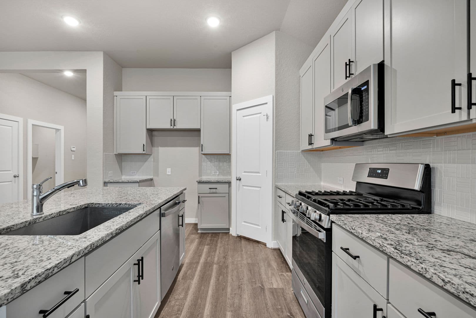 San Antonio House: 4415 Tiger Run