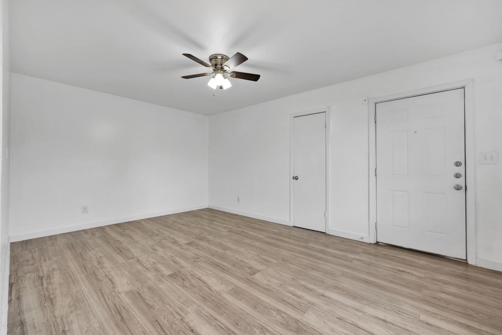 San Antonio House: 519 Venice