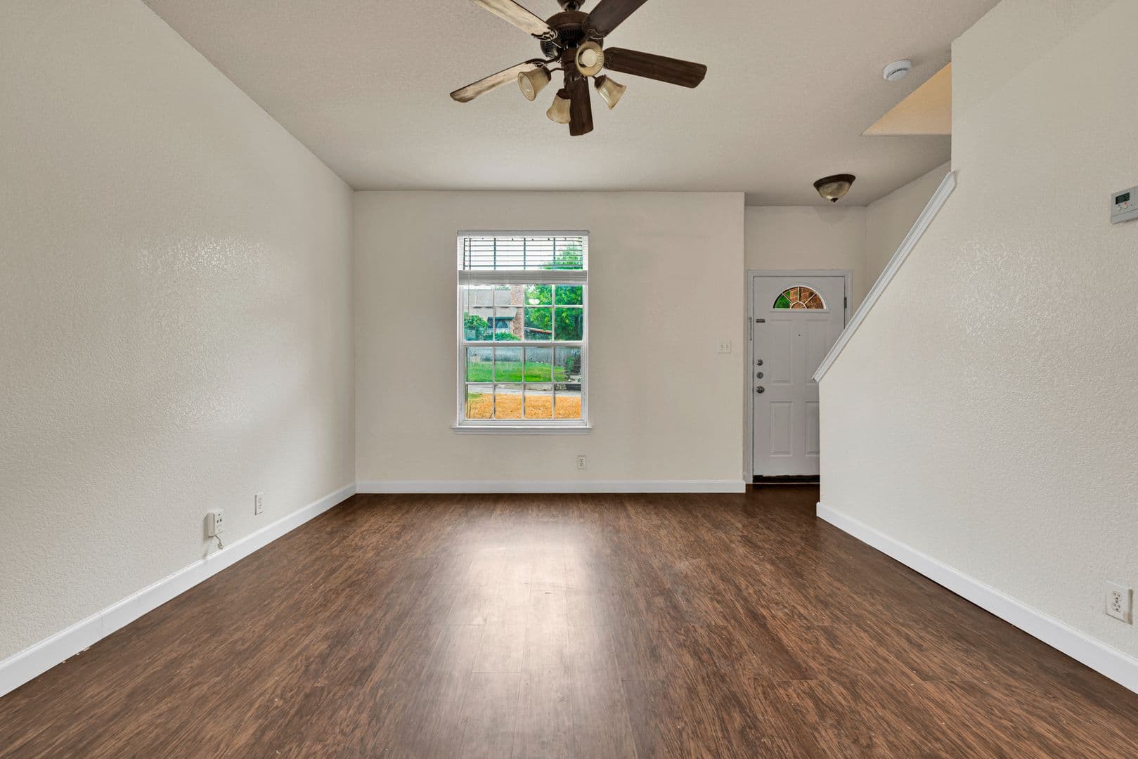 San Antonio House: 8004 Santa Catalina