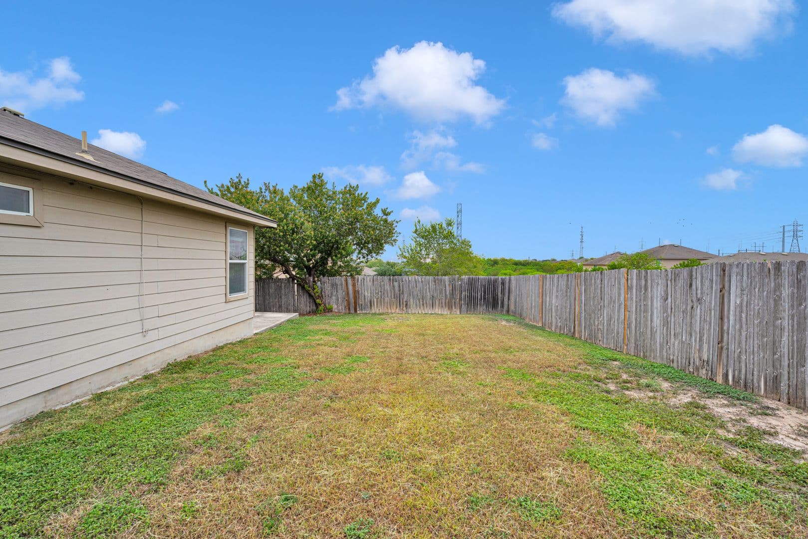 San Antonio House: 11606 Wayward Daisy
