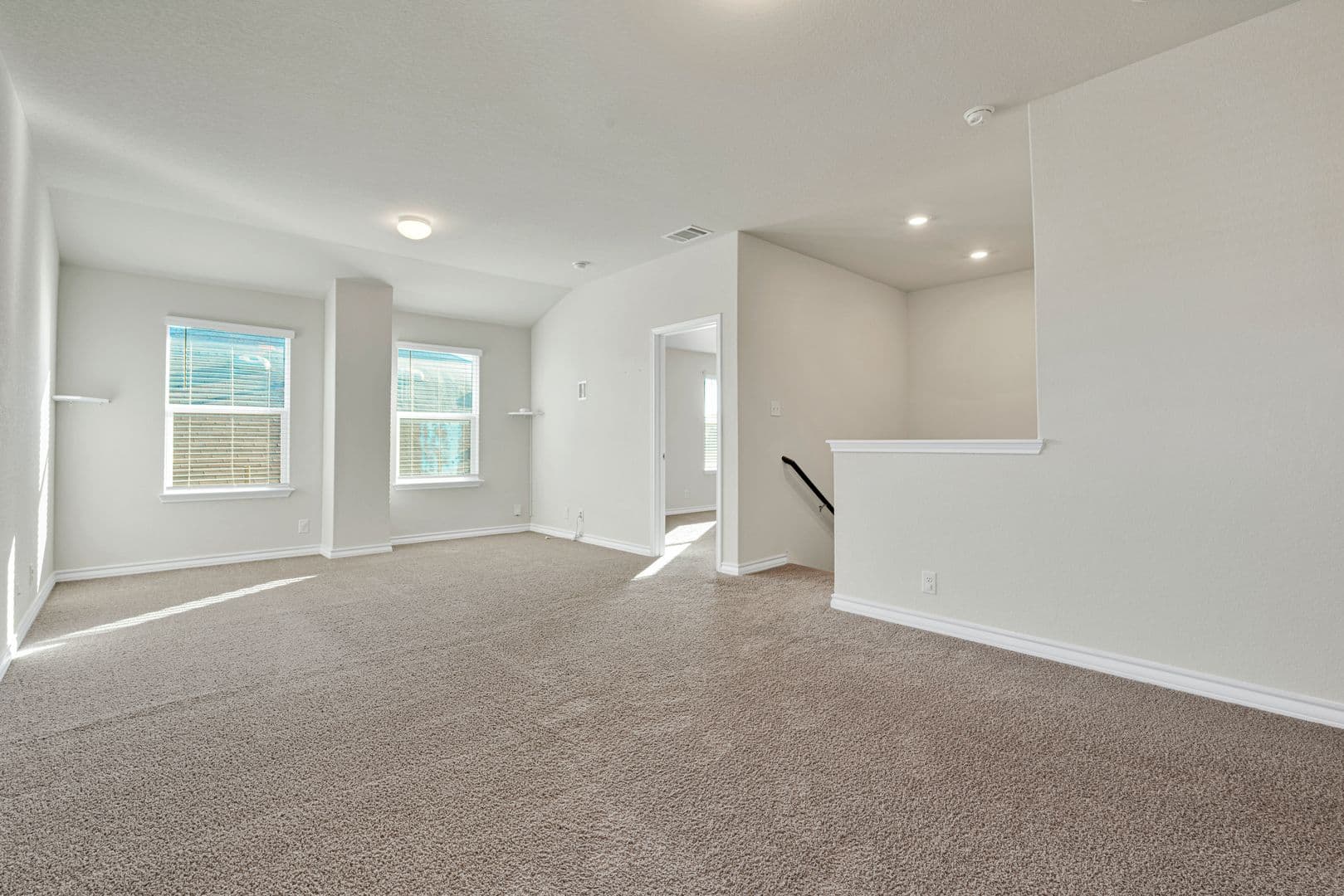 San Antonio House: 142 American Robin Way