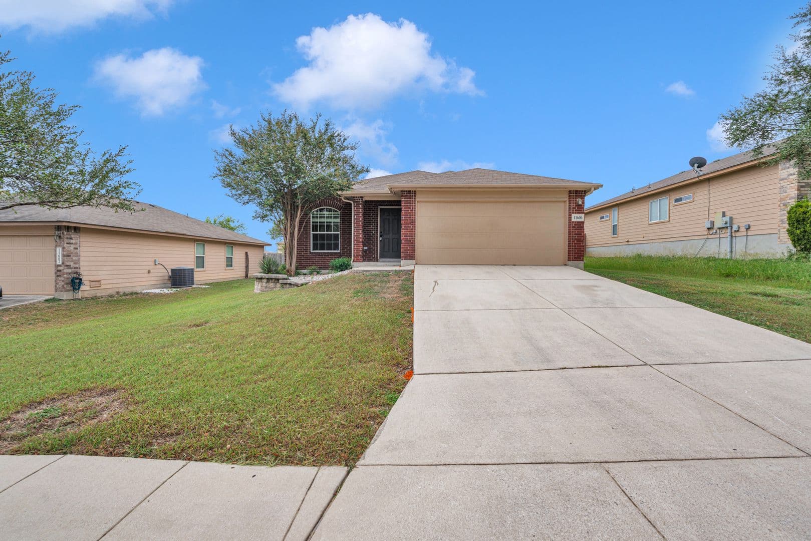 San Antonio House: 11606 Wayward Daisy