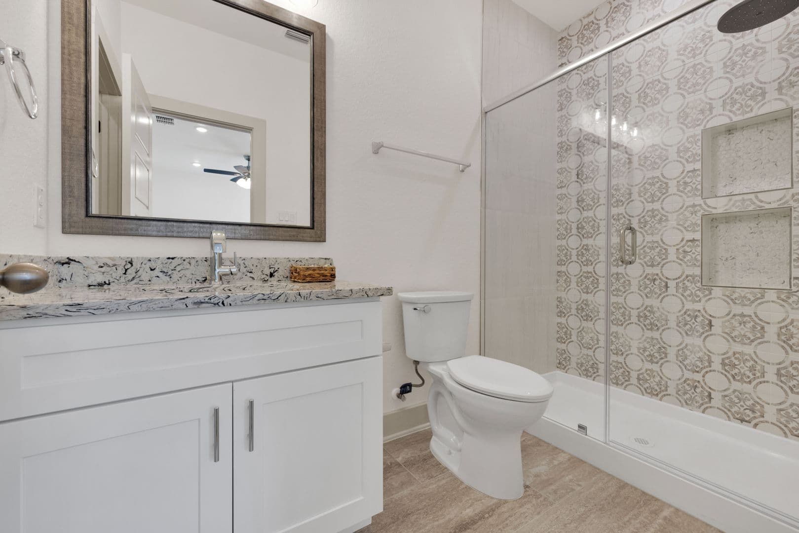 San Antonio Apartment: 5142 Kelwood