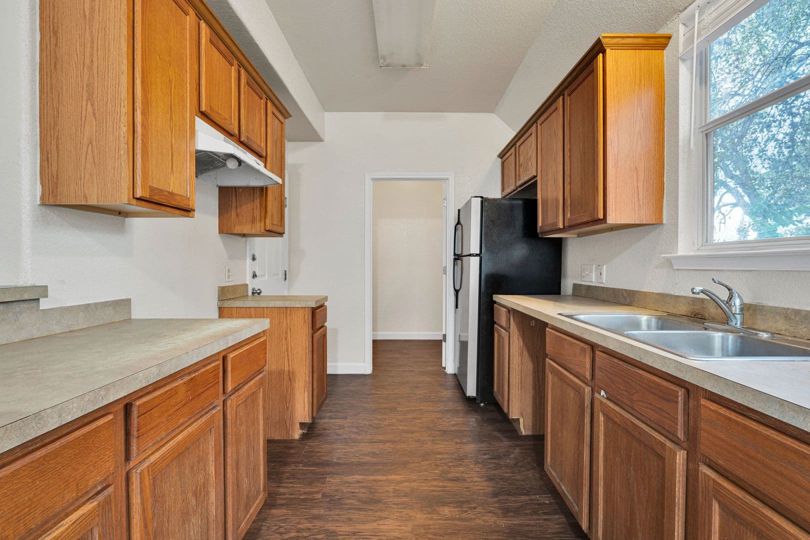 San Antonio House: 8004 Santa Catalina