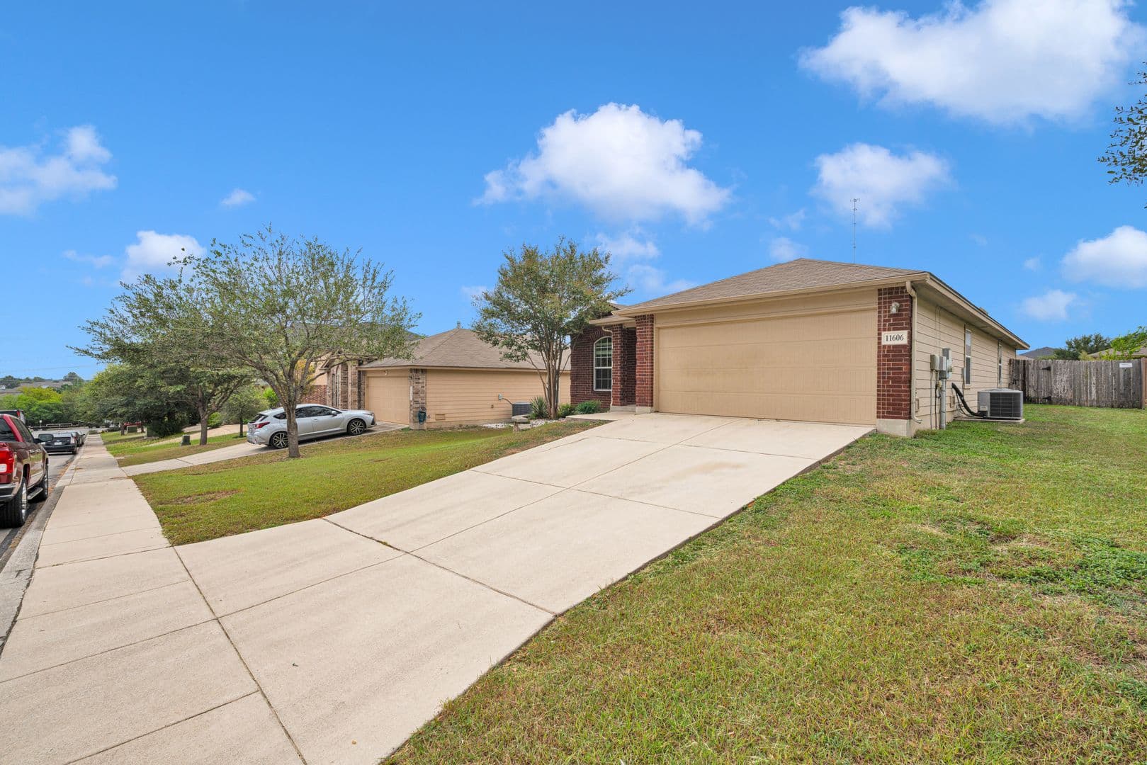 San Antonio House: 11606 Wayward Daisy