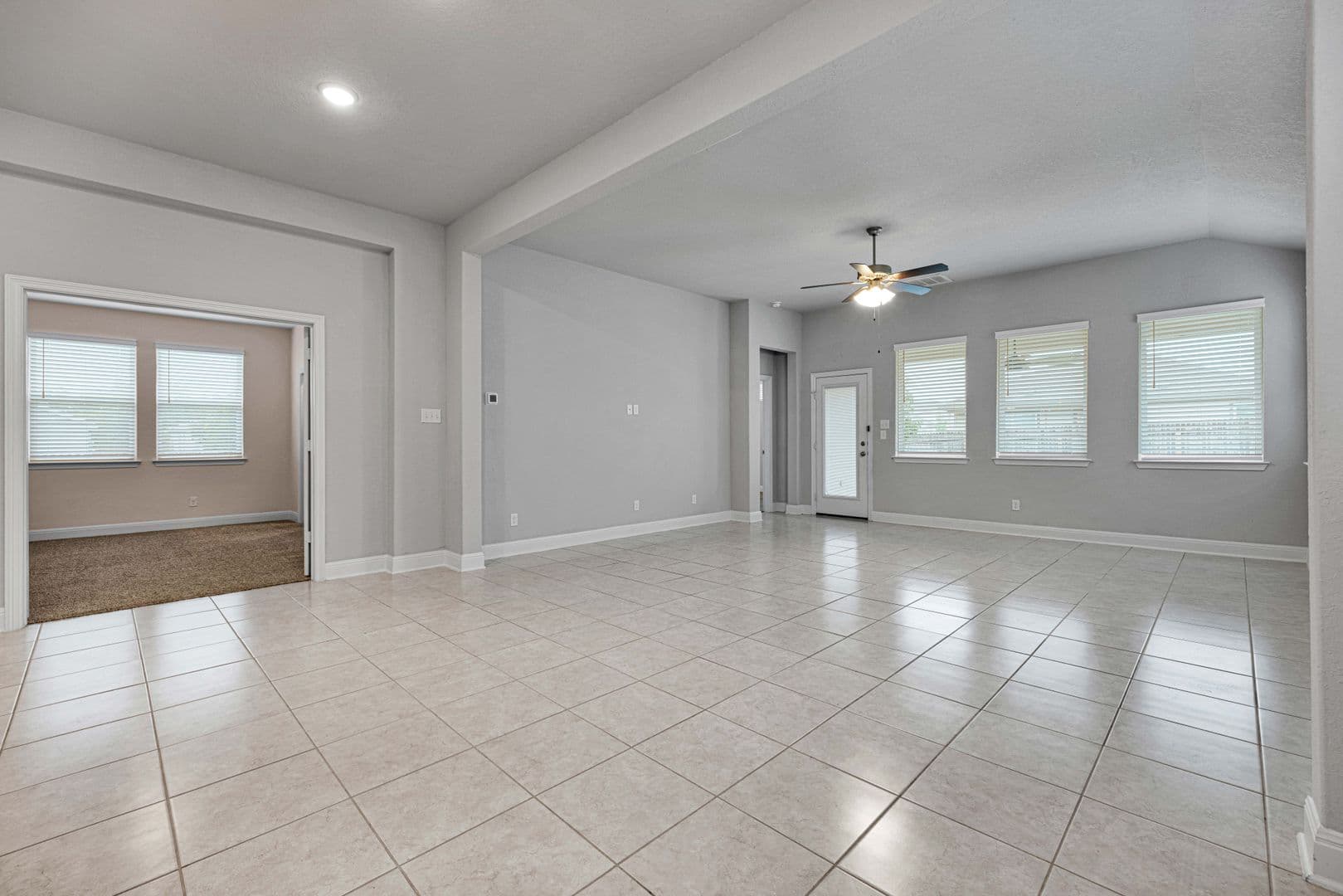 San Antonio House: 13710 Bradford Park