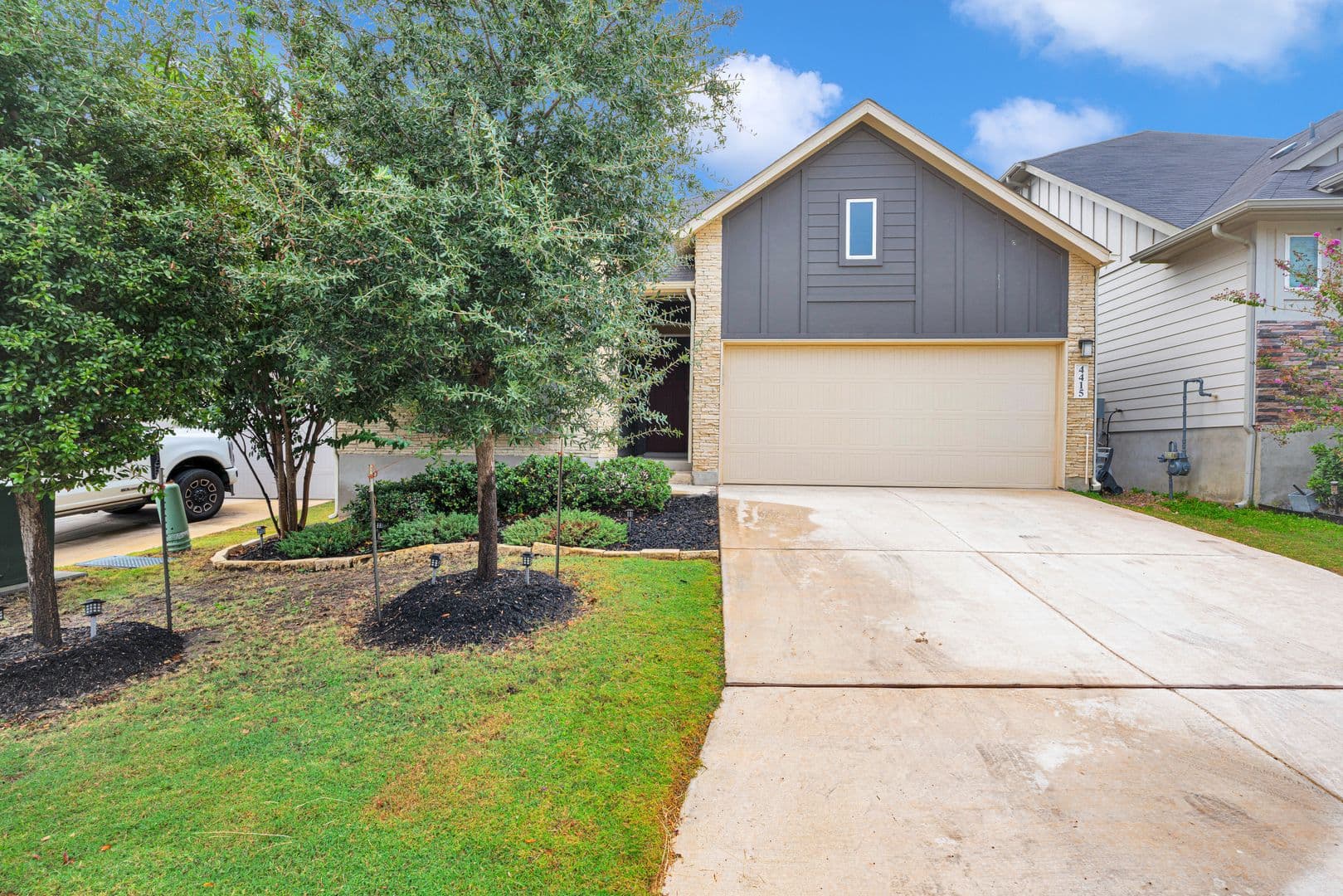 San Antonio House: 4415 Tiger Run