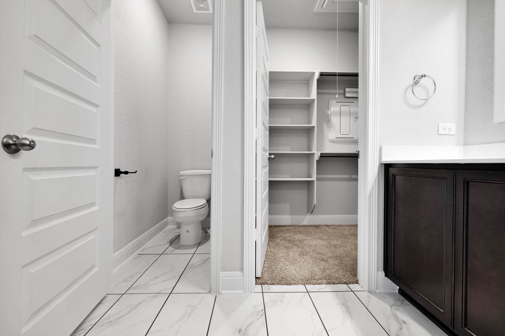 San Antonio House: 13710 Bradford Park
