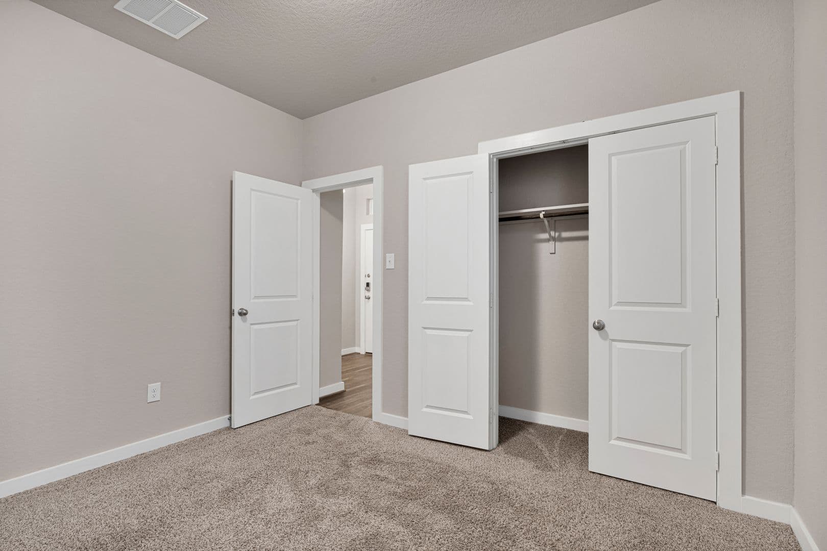 San Antonio House: 4415 Tiger Run