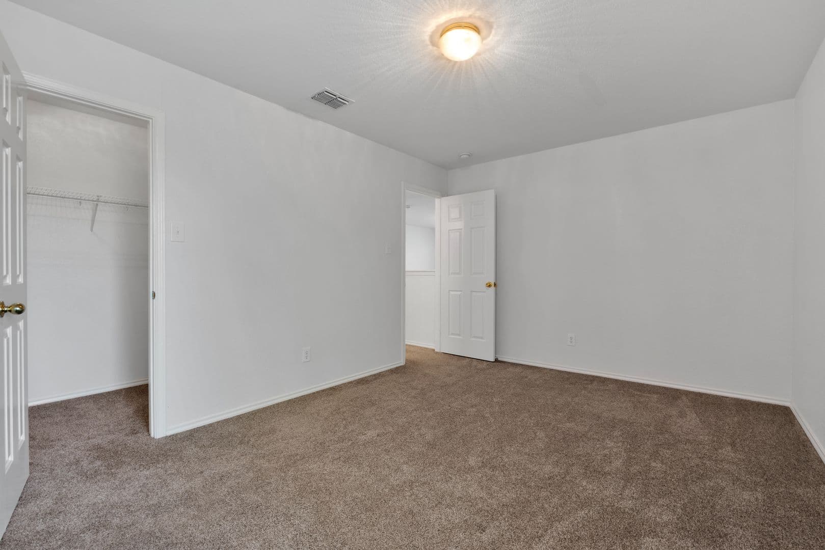 San Antonio House: 26803 Sparrow Ridge