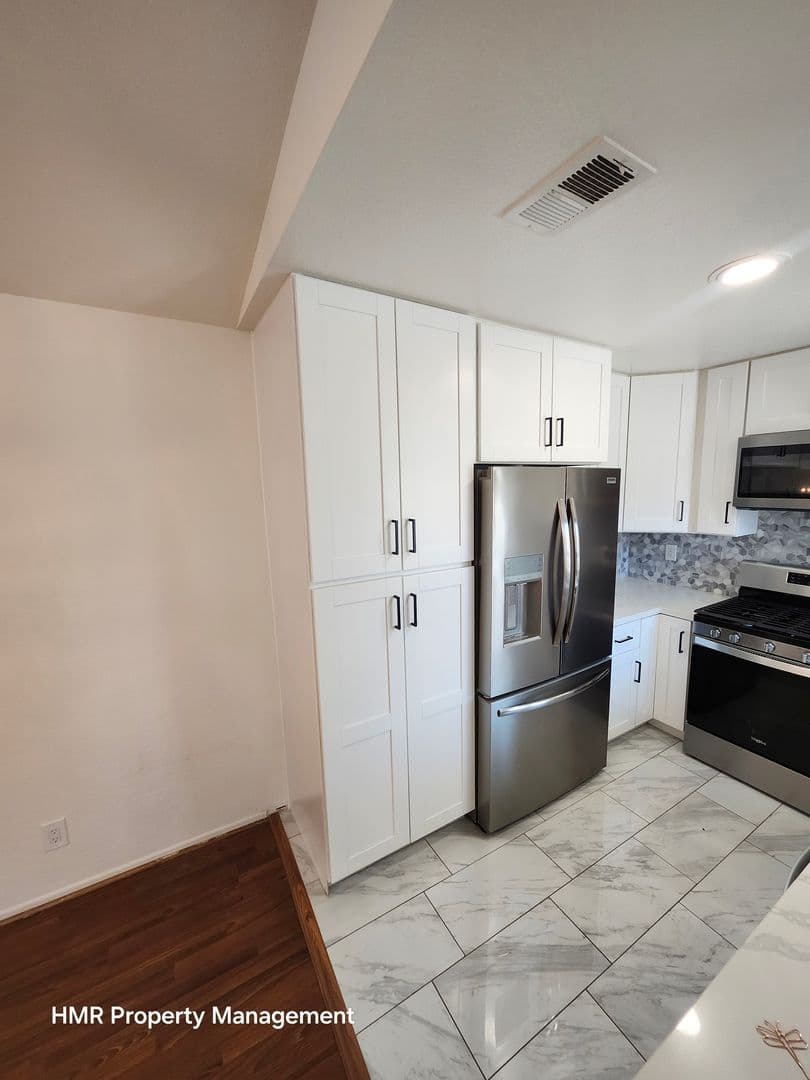 Rancho Cucamonga Condo: 7691 Haven Ave