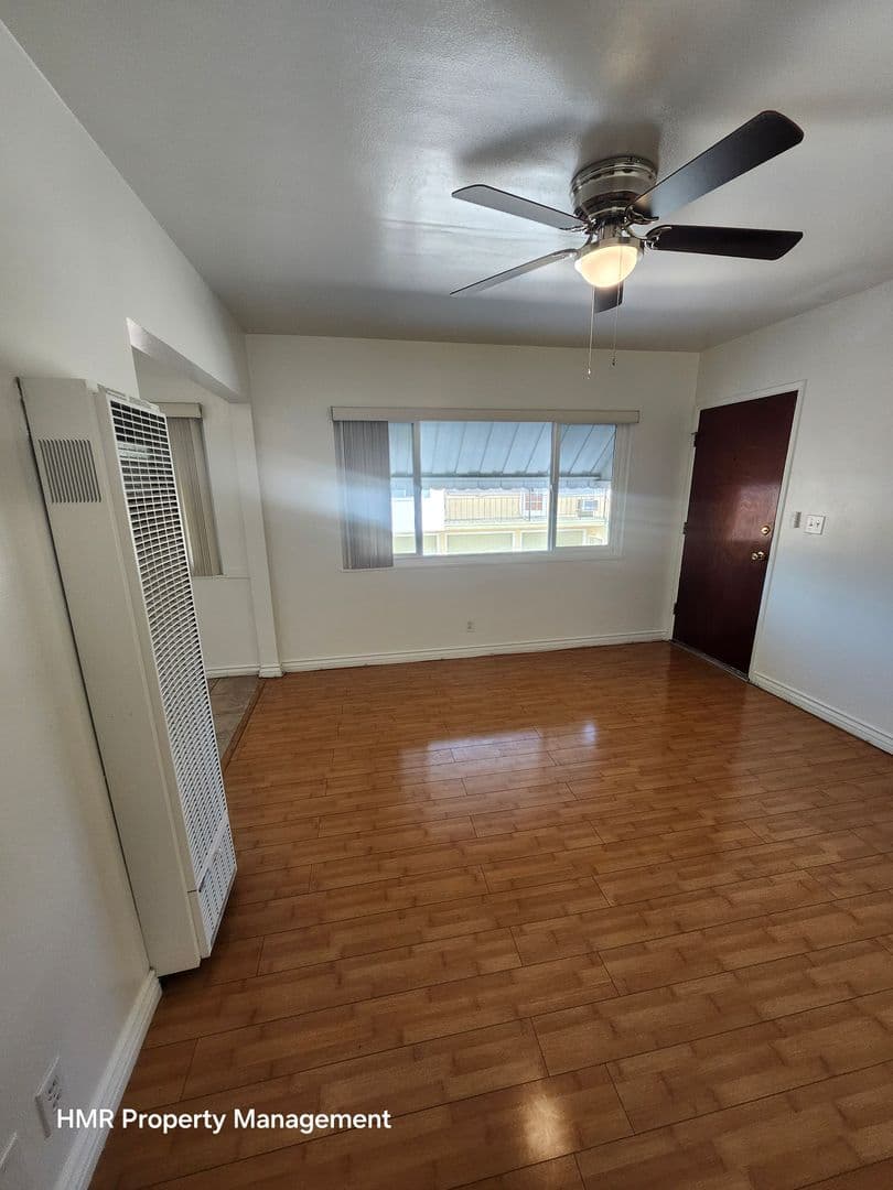 Pomona Condo: 521 1/2 San Francisco Ave