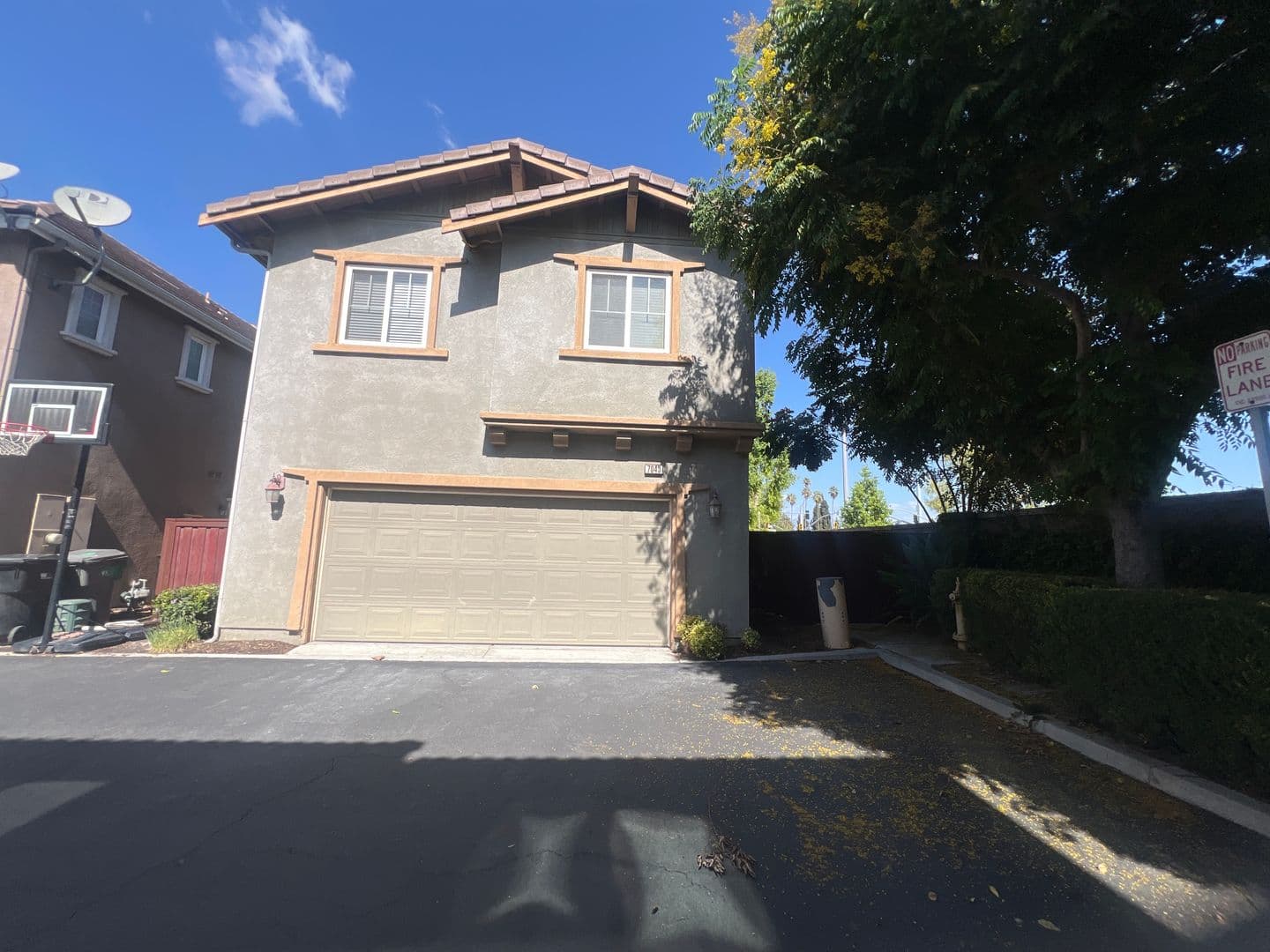 Chino Townhome: 7043 Piedmont St.