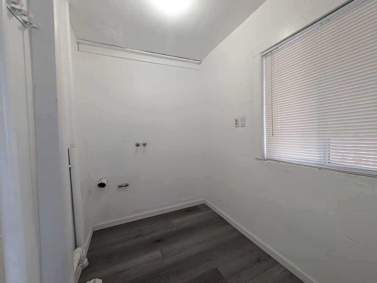 S. El Monte House: 1412 Leafdale Ave