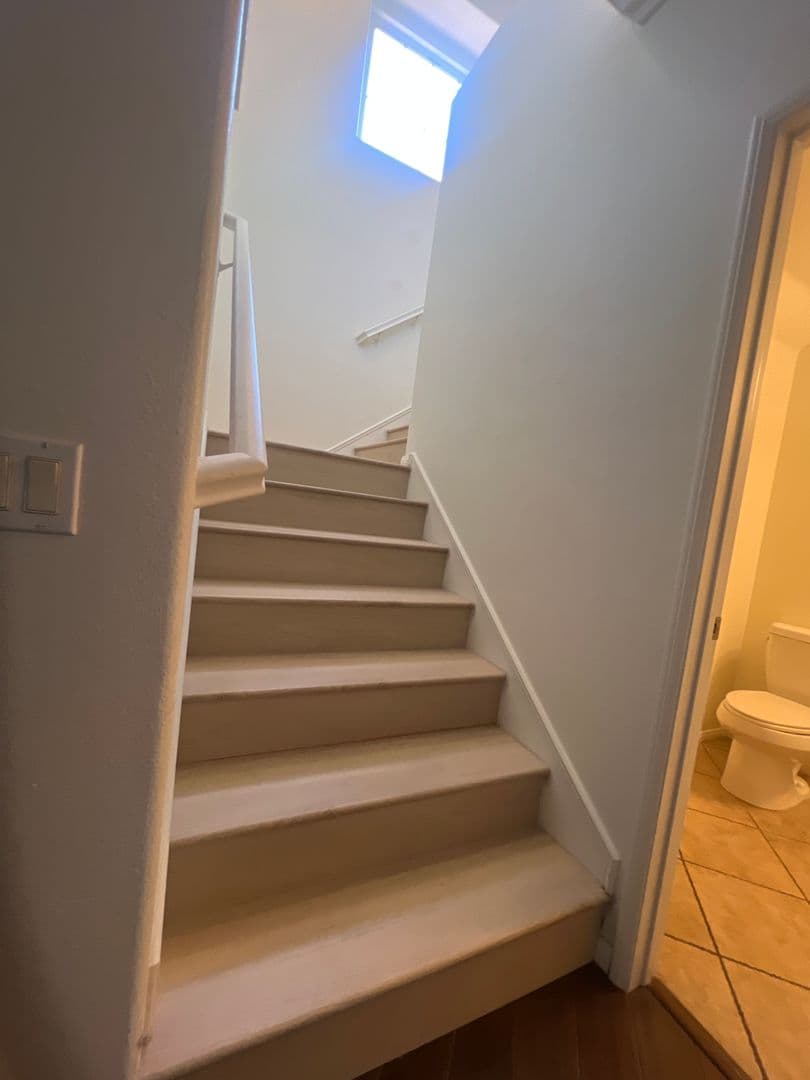 Chino Townhome: 7043 Piedmont St.