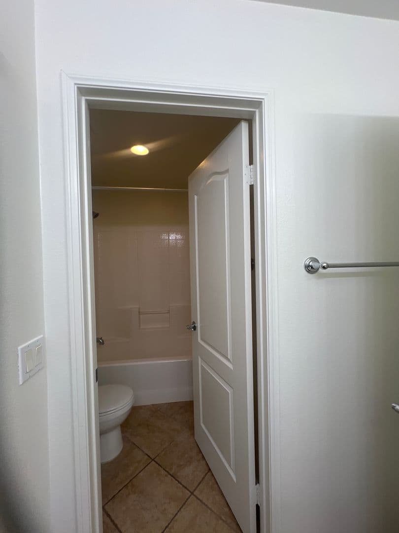 Chino Townhome: 7043 Piedmont St.