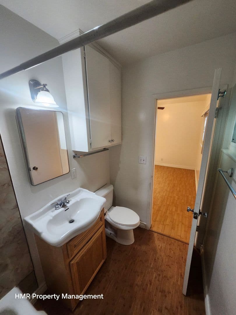Pomona Condo: 521 1/2 San Francisco Ave