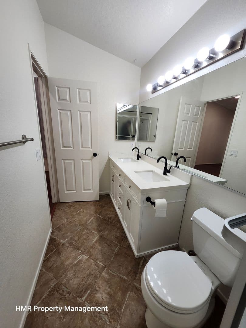 Rancho Cucamonga Condo: 7691 Haven Ave