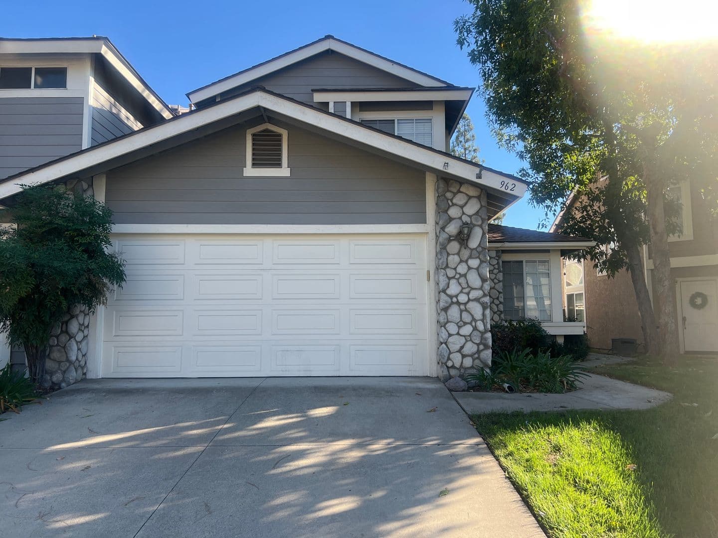 San Dimas House: 962 Bidwell Road