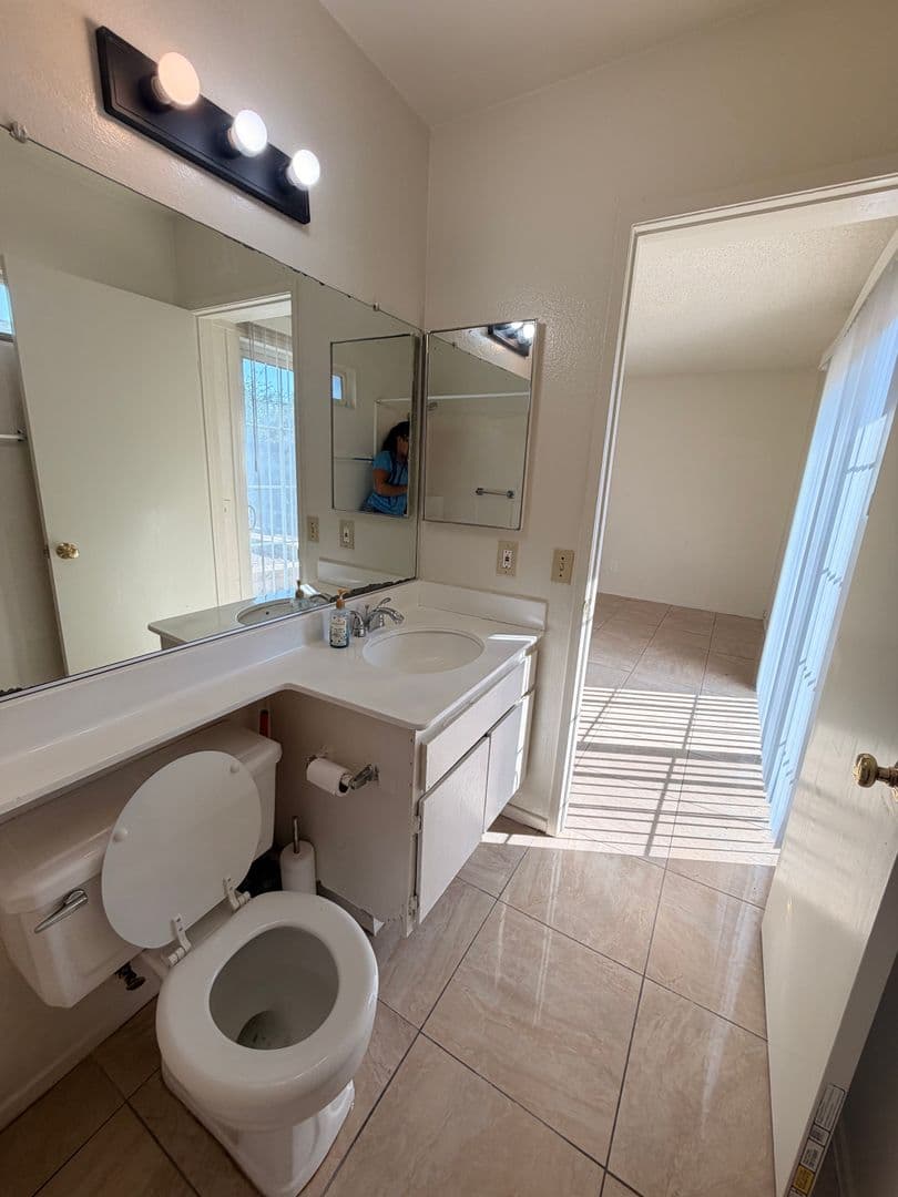 Moreno Valley House: 13193 Running Deer Rd
