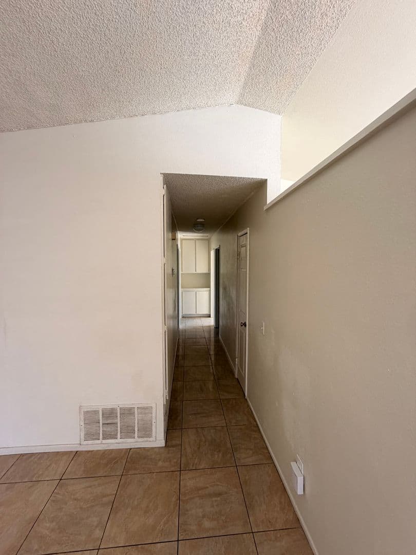 Moreno Valley House: 13193 Running Deer Rd