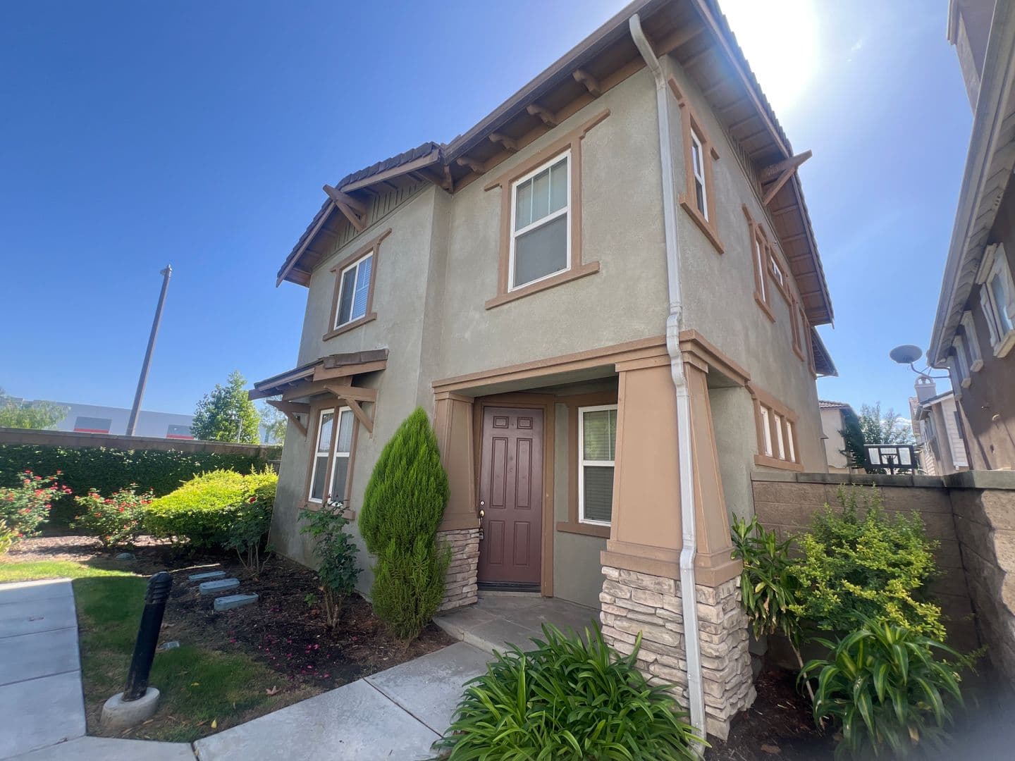 Chino Townhome: 7043 Piedmont St.