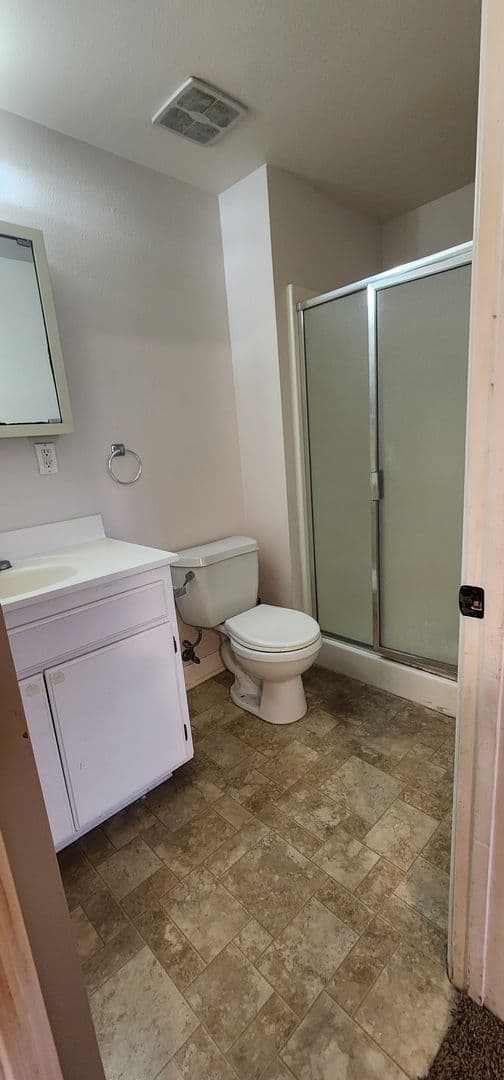 Pomona Apartment: 115 E 3rd St
