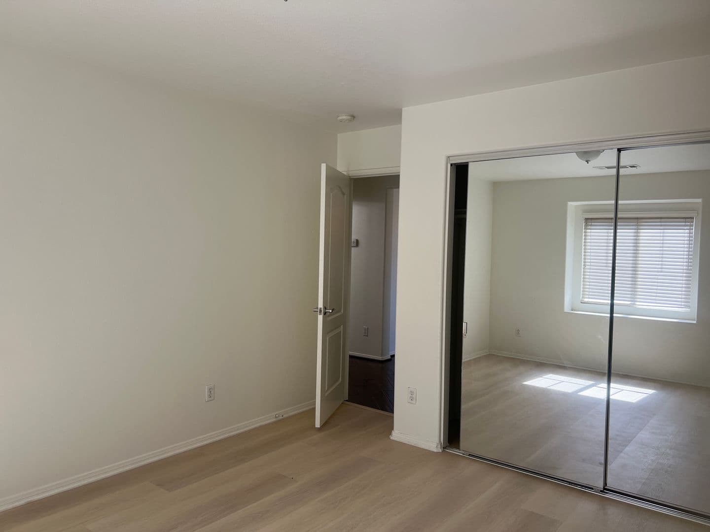 Chino Townhome: 7043 Piedmont St.