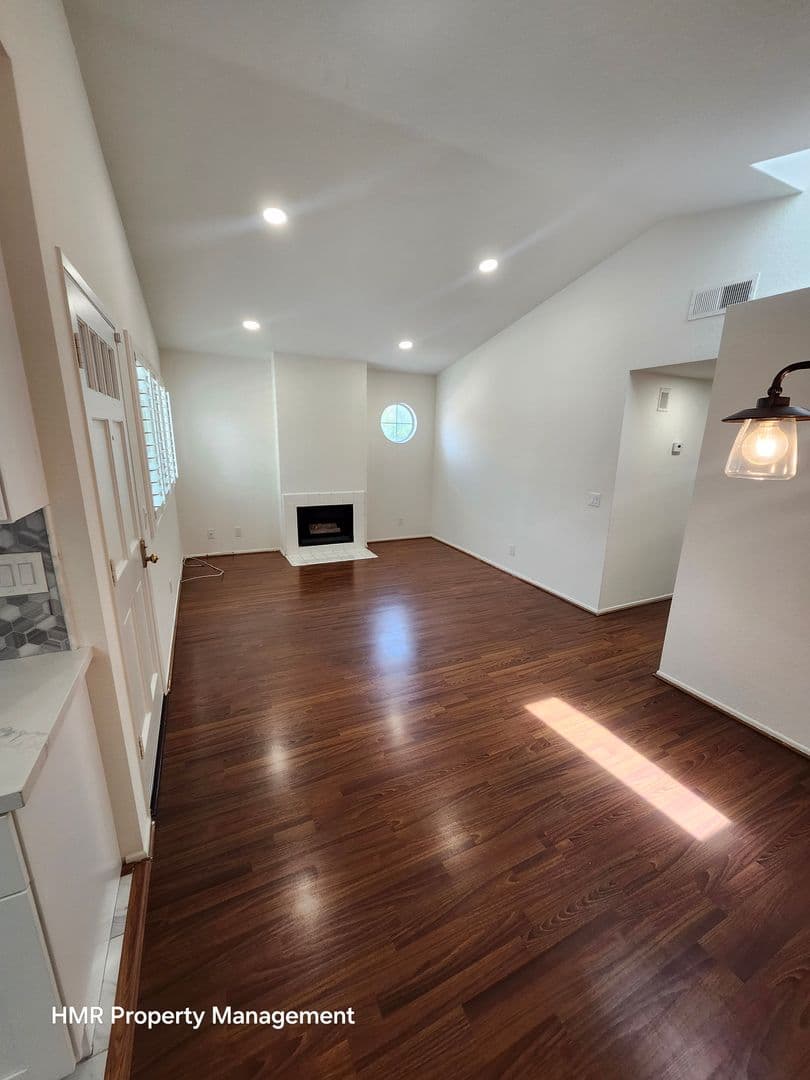 Rancho Cucamonga Condo: 7691 Haven Ave
