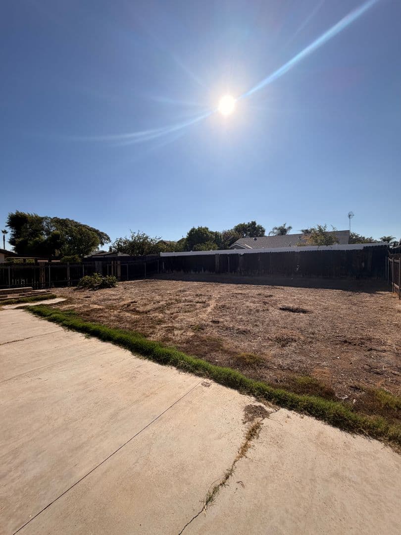 Moreno Valley House: 13193 Running Deer Rd