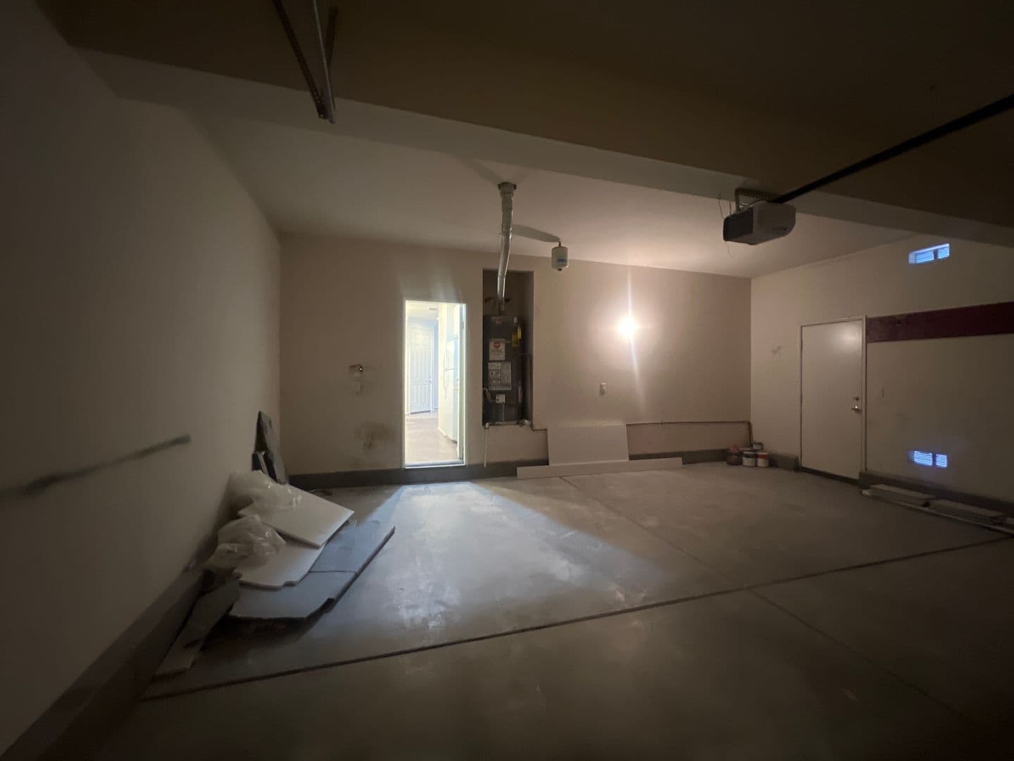 Chino Townhome: 7043 Piedmont St.