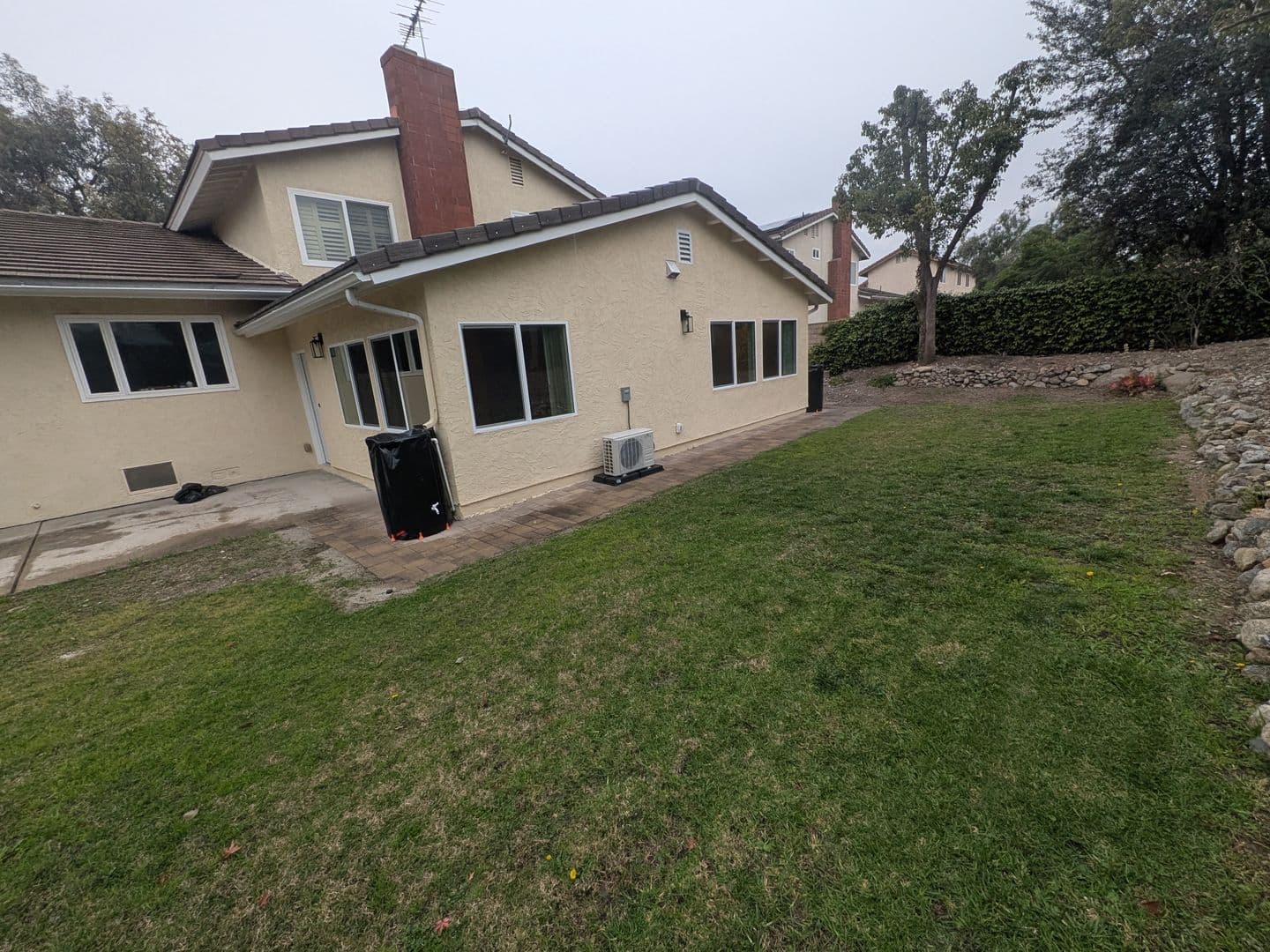 Claremont Apartment: 1938 N Mills Ave