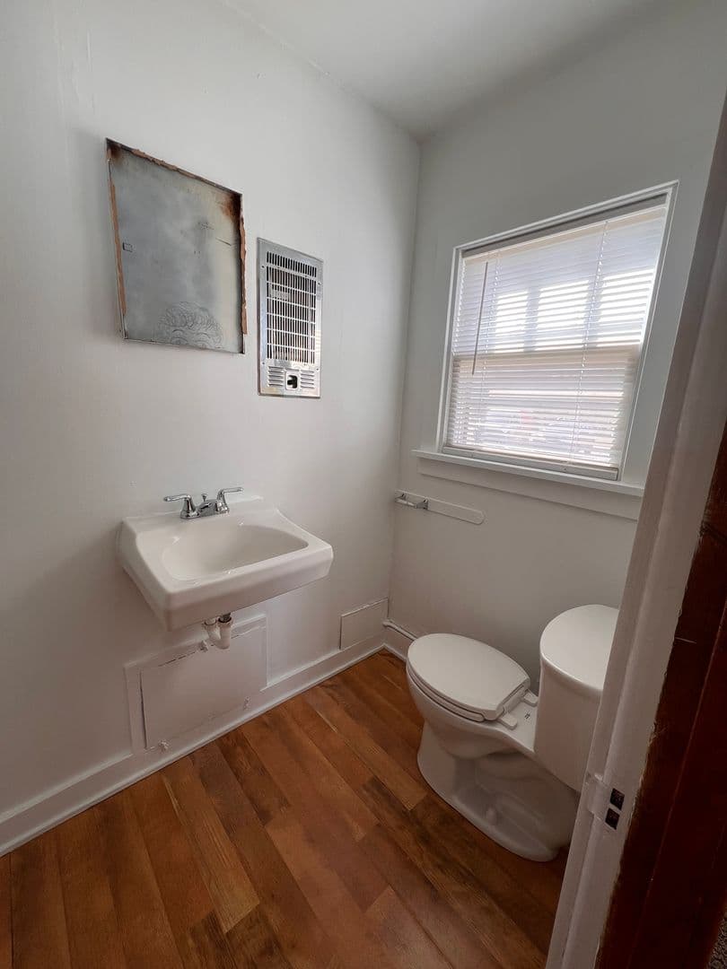Spearfish House: 333 N 5th St