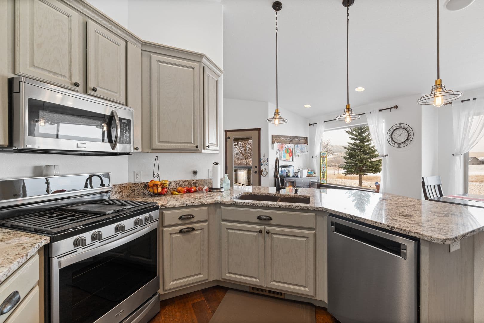 Spearfish House: 8017 Brooks Loop