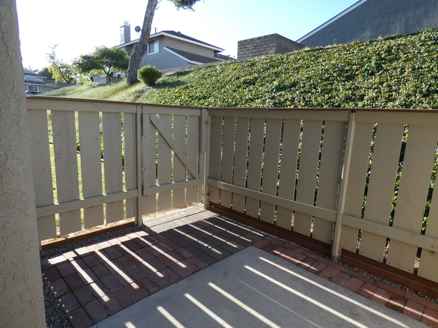 Santa Maria Condo: 1180 Hilltop Rd. #D