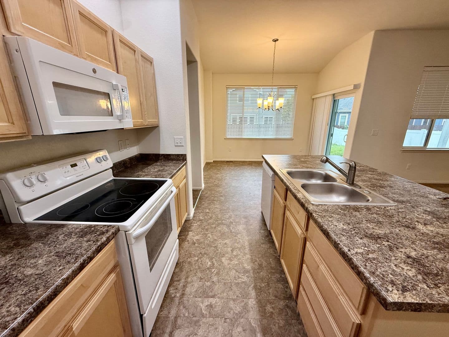 Wellington House: 4193 Front Stretch Drive