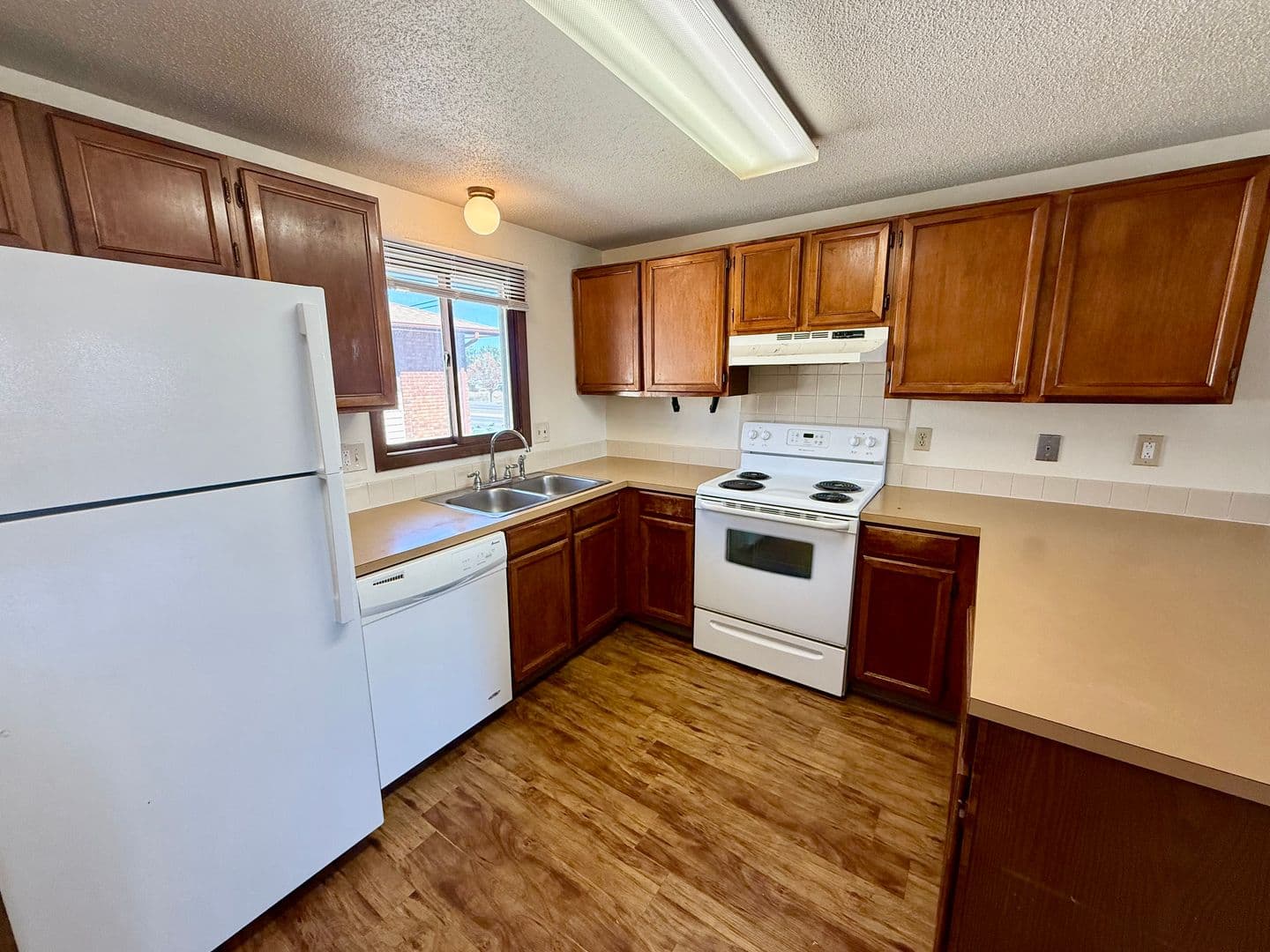 Loveland Apartment: 4920 Basswood Drive