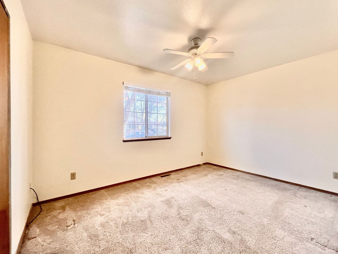 Windsor House: 914 Canyon Court