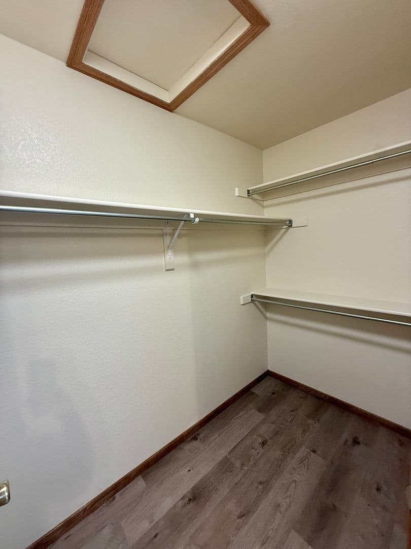Fort Collins House: 348 Albion Way
