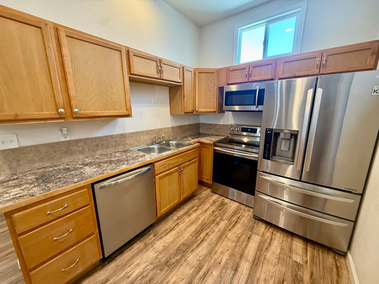 Loveland House: 1342 North Washington Avenue