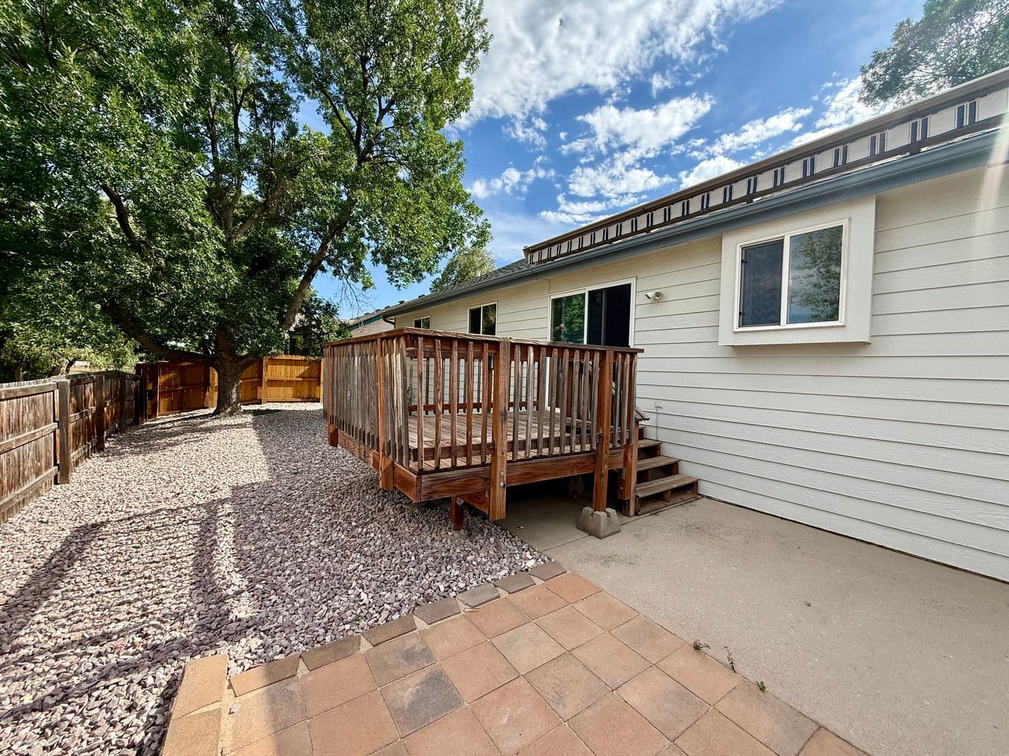 Fort Collins House: 348 Albion Way