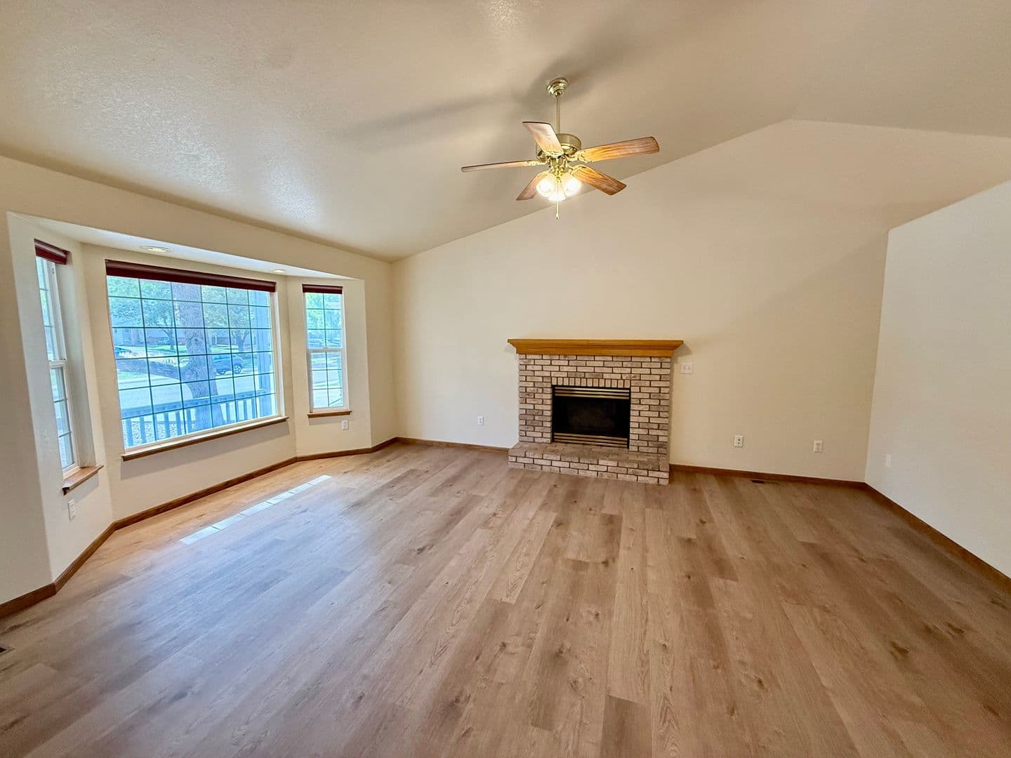Fort Collins House: 348 Albion Way