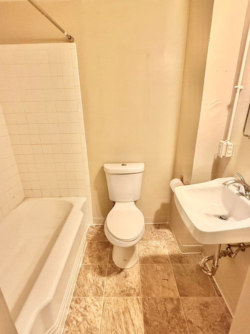 Fort Collins Apartment: 1123 Laporte Avenue