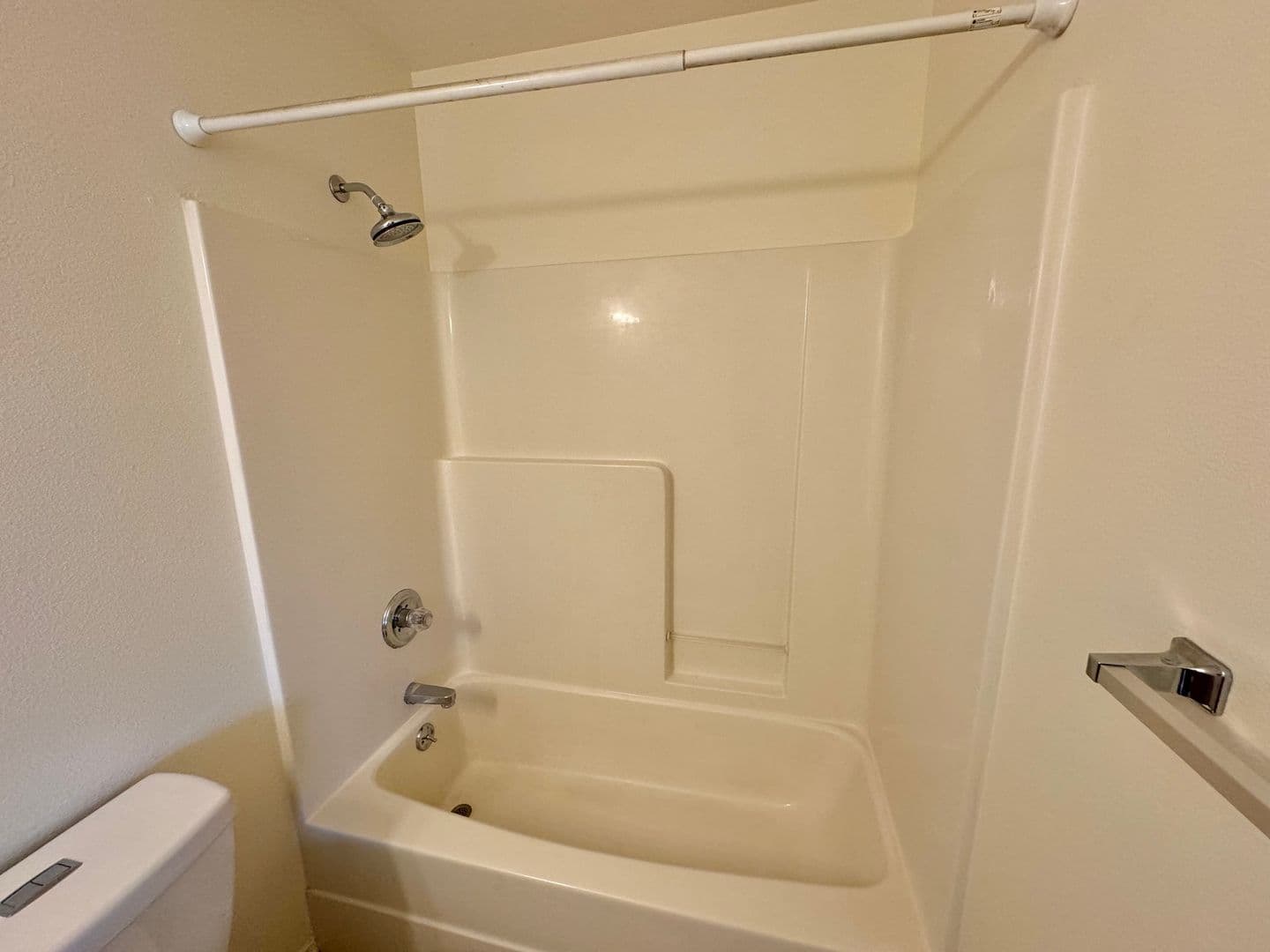 Johnstown Apartment: 511 Peterson Drive