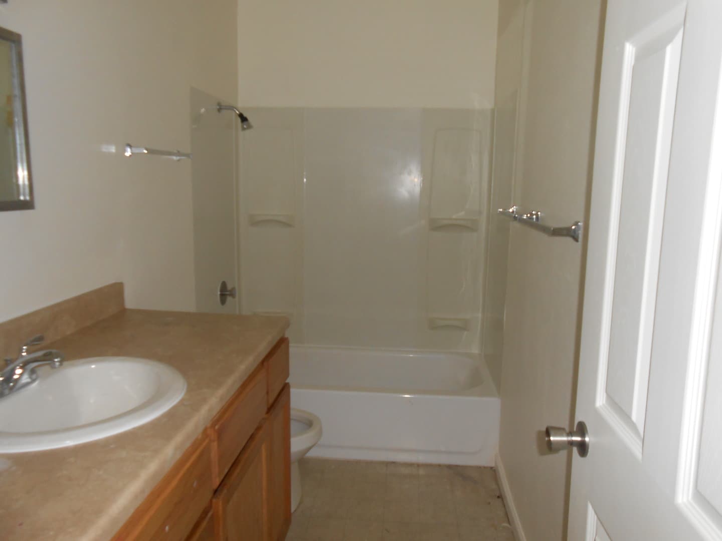 Evans Apartment: 3529-3531 Golden Street