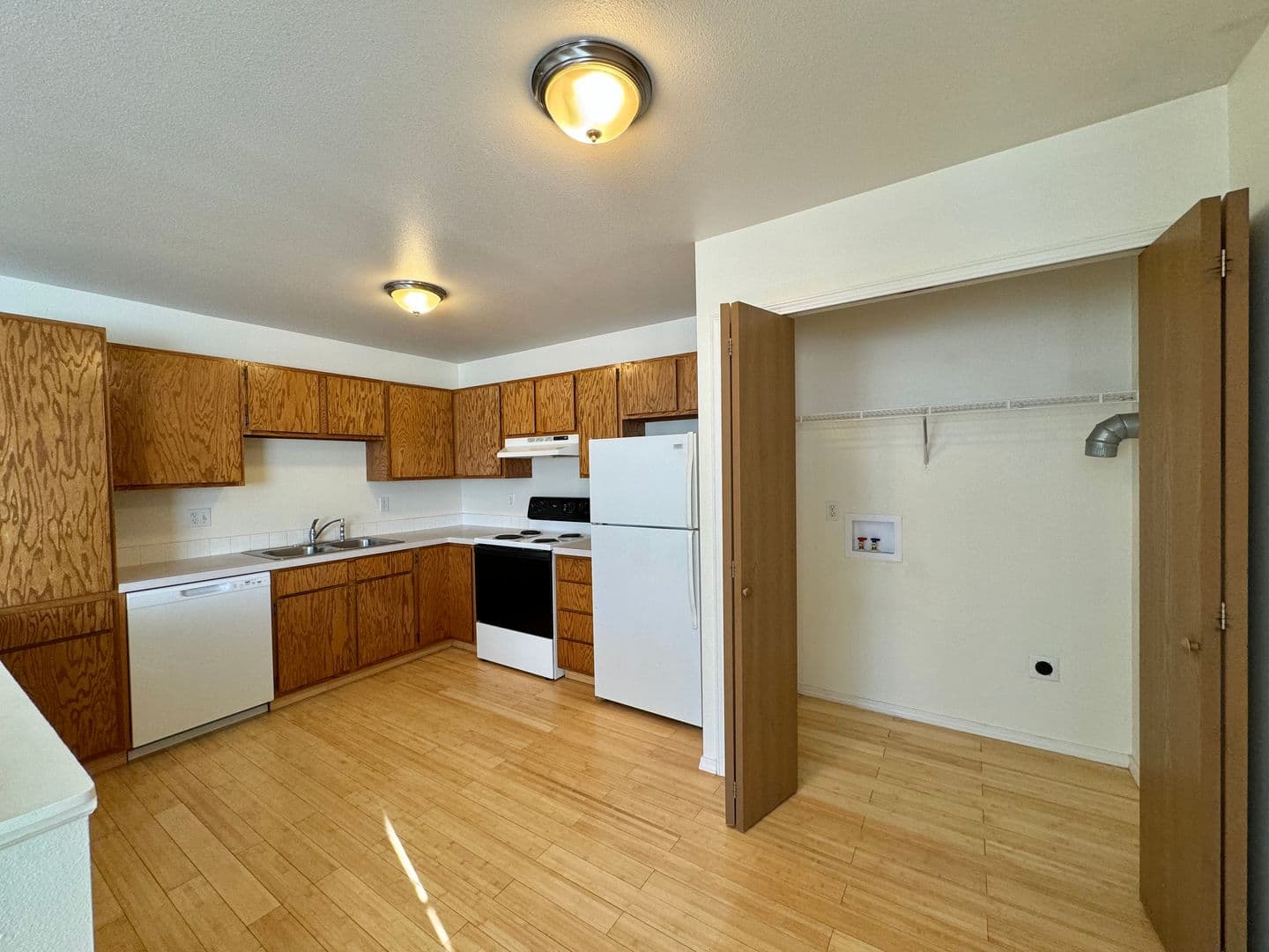 Johnstown Apartment: 511 Peterson Drive