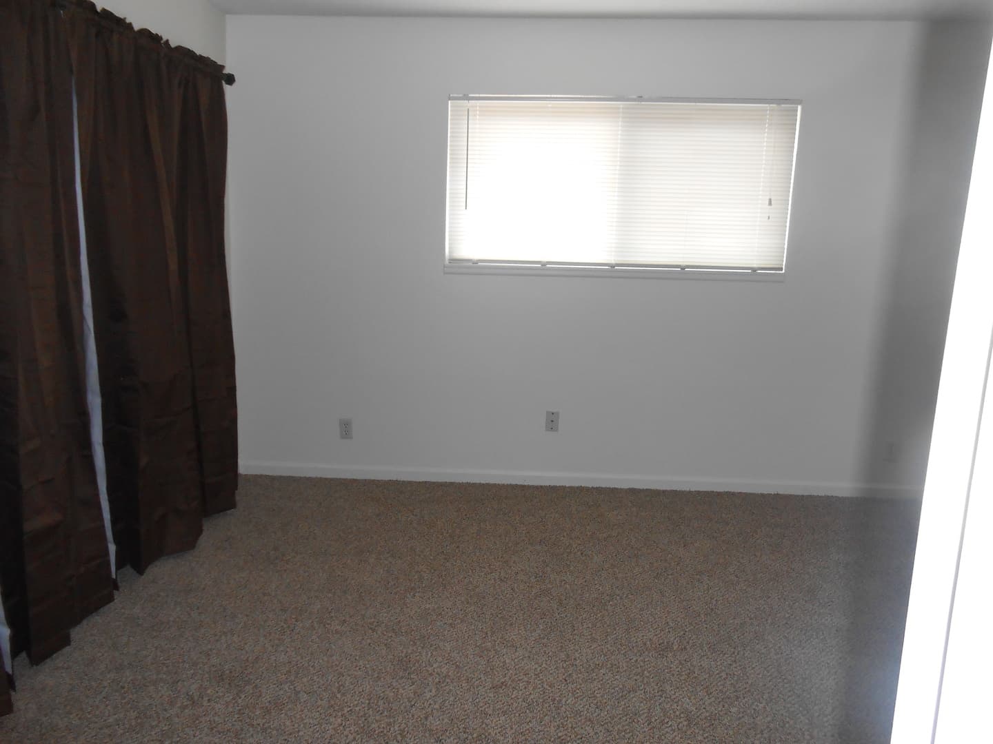 Evans Apartment: 3529-3531 Golden Street