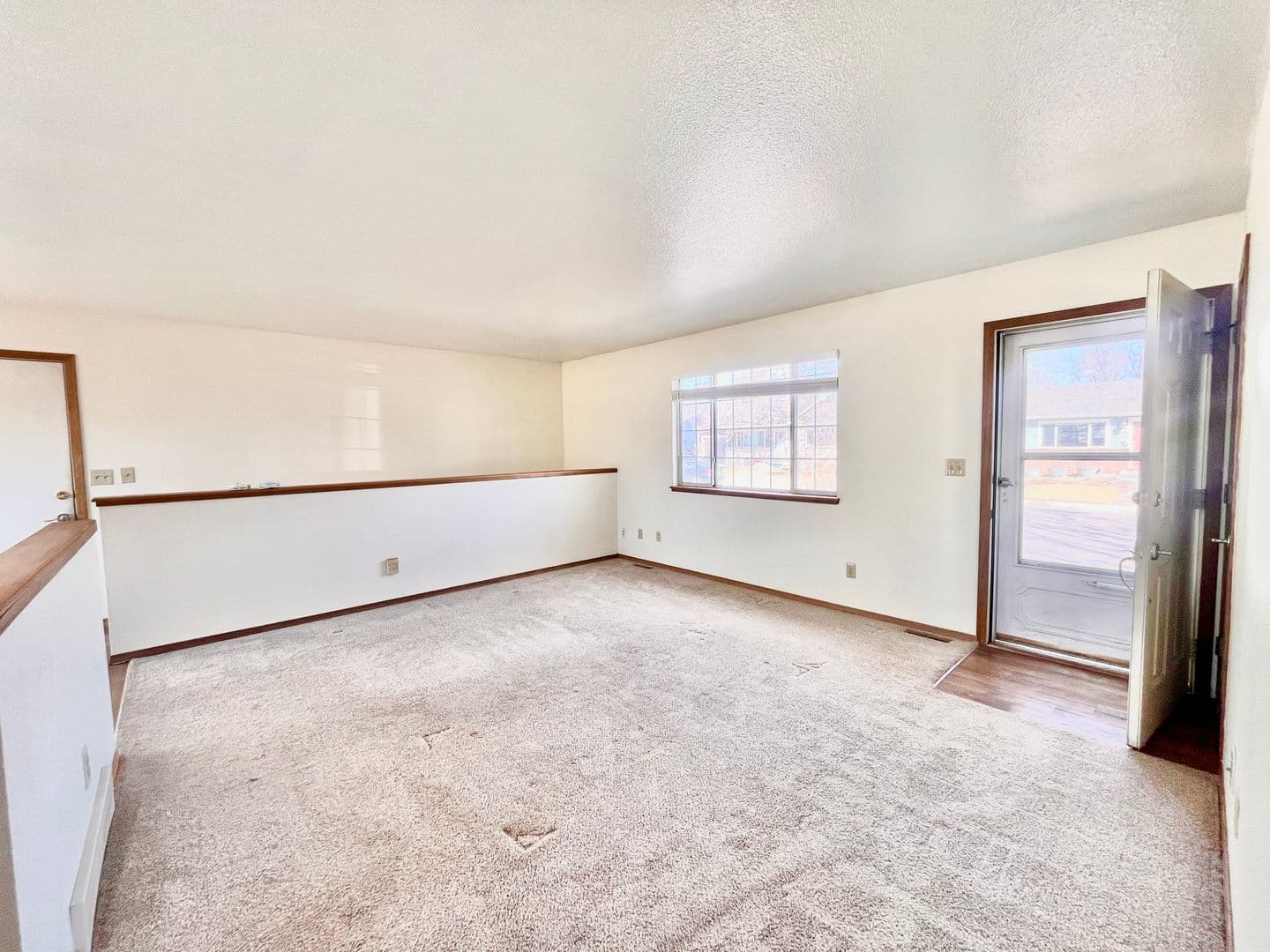 Windsor House: 914 Canyon Court