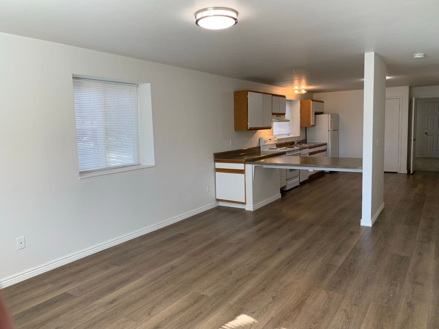 Longmont Apartment: 5 15th Avenue